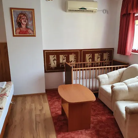 Julia Aparthotel Hévíz