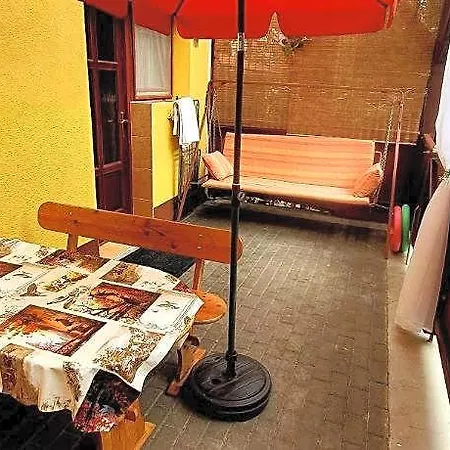 Aparthotel Julia 3*