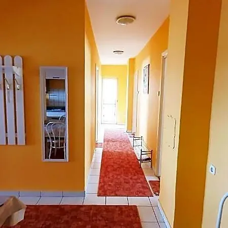 Aparthotel Julia Heviz