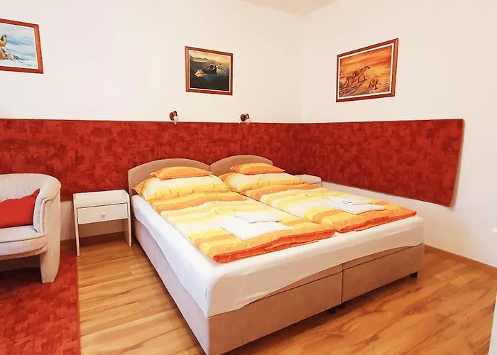 Julia ヘーヴィーズ